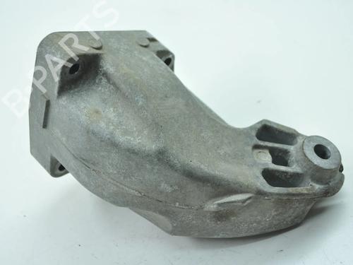 Støtte MERCEDES-BENZ E-CLASS (W212) E 300 CDI / BlueTEC (212.020, 212.021, 212.027) (231 hp) 30240814