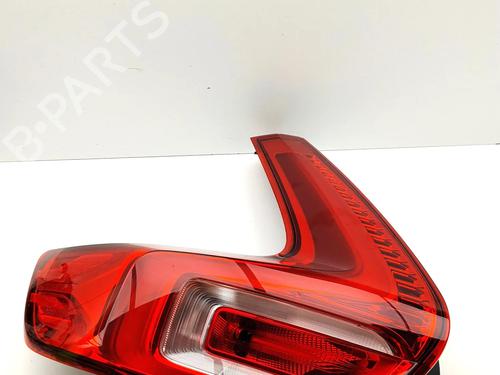 Used Left taillight Left taillight VOLVO XC40 (536) T5 Plug-in Hybrid (262 hp) 39989781 39989781