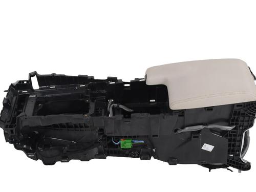 Used Middle console Middle console JAGUAR F-PACE (X761) 2.0 TD4 (180 hp) 33361922 33361922