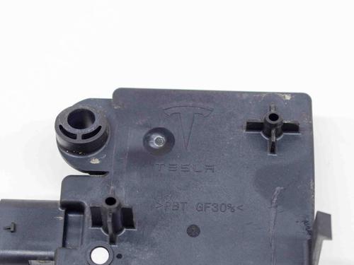 Electronic module TESLA MODEL 3 (5YJ3) EV AWD | BP27756724M83