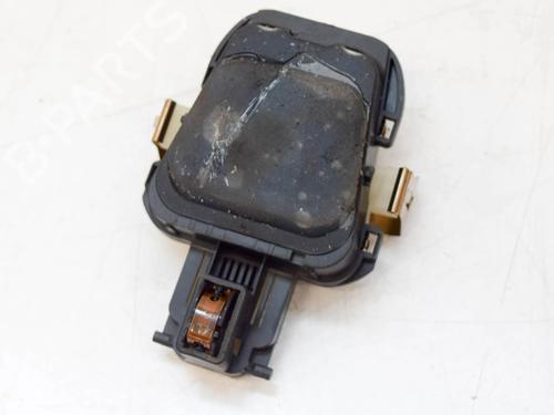 Used Electronic sensor Electronic sensor MERCEDES-BENZ GLA-CLASS (X156) GLA 200 (156.943) (156 hp) 20337855 20337855