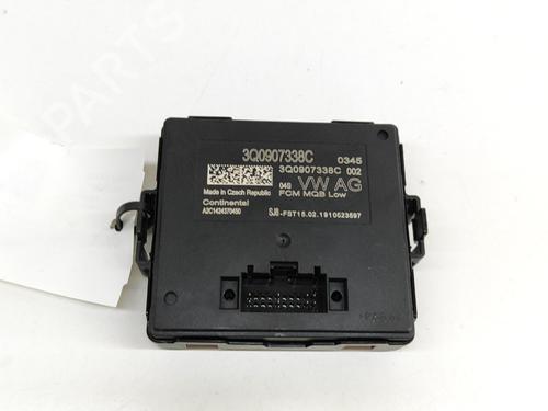 Elektronisk modul AUDI A3 Sportback (8VA, 8VF) 1.5 TFSI (150 hp) 18165229