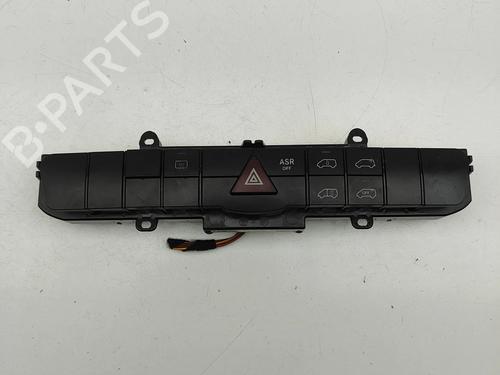 Used Switch Switch MERCEDES-BENZ VITO Bus (W639) 122 CDI (639.701, 639.703, 639.705) (224 hp) 33389088 33389088