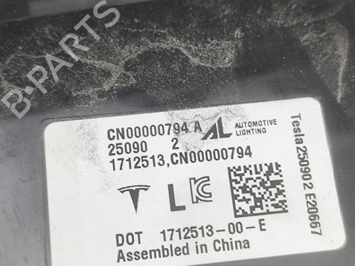 Rear fog light TESLA MODEL 3 (5YJ3) EV Performance AWD | BP33697816C37  - Image 5