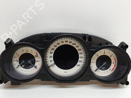Used Instrument cluster MERCEDES-BENZ CLS (C218) CLS 350 BlueTEC / d (218.326) (258 hp) 21809174
