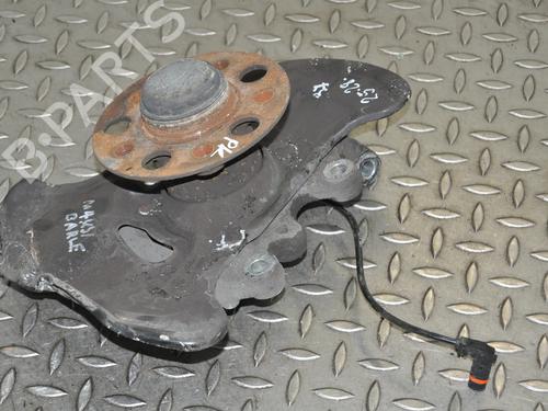Used Left front steering knuckle Left front steering knuckle MERCEDES-BENZ C-CLASS (W204) C 220 CDI (204.002) (170 hp) 33339871 33339871