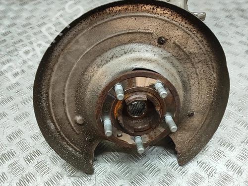 Used Right rear steering knuckle Right rear steering knuckle LAND ROVER DISCOVERY V (L462) D300 MHEV 4x4 (300 hp) 33378376 33378376