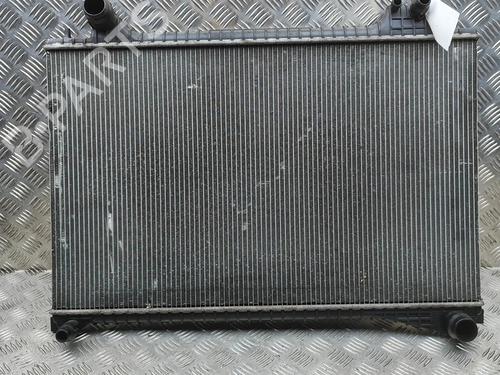 Used Water radiator Water radiator JAGUAR XE (X760) 2.0 D AWD (180 hp) 33382215 33382215