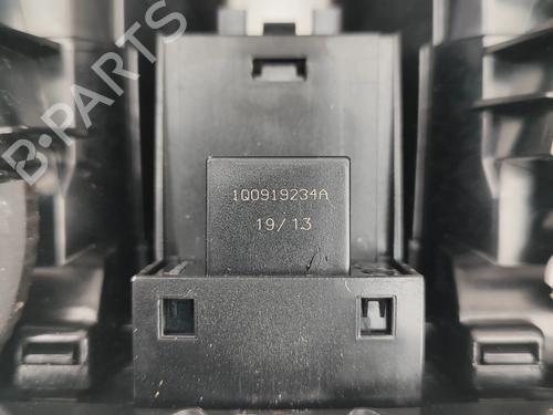 Air vent VW SCIROCCO III (137, 138) 2.0 TDI | BP32459079I21 