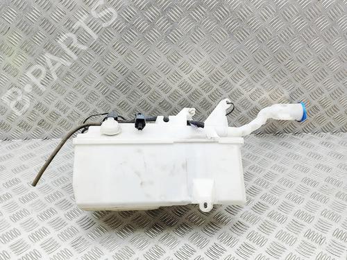 Used Windscreen washer tank Windscreen washer tank VOLVO XC60 I SUV (156) D4 (190 hp) 33433518 33433518
