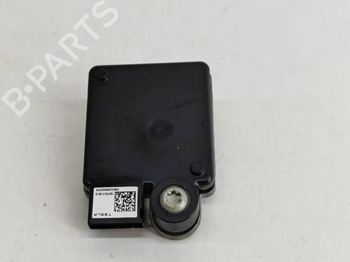 Electronic module TESLA MODEL Y (5YJY) EV Rear-Wheel Drive | BP32754728M83 - Image 2