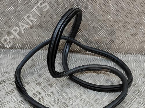 Used Rubber door seal BMW 2 Active Tourer (F45) 225 xe Plug-in-Hybrid (224 hp) 16257691