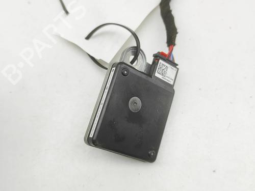 Electronic module TESLA MODEL 3 (5YJ3) EV Performance AWD | BP33697896M83 - Image 2