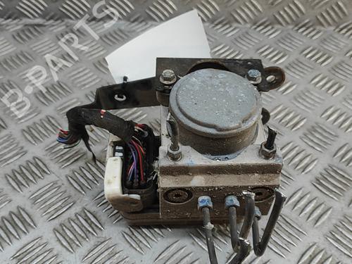 Used ABS pump TOYOTA HILUX VII Pickup (_N1_, _N2_, _N3_) 2.5 D 4WD (KUN25) (102 hp) 28171778