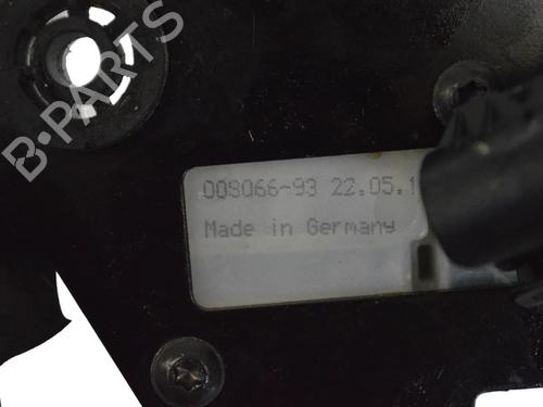 Hood lock JAGUAR I-PACE (X590) EV400 AWD | BP30248648C133