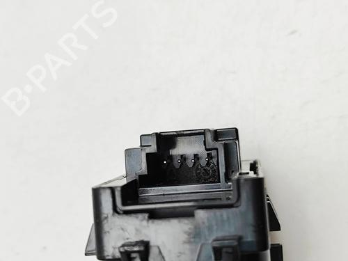 Switch MERCEDES-BENZ GLA (H247) GLA 200 (247.787) | BP30857114I30 