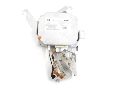 Used Electronic module Electronic module MERCEDES-BENZ S-CLASS (W221, V221) S 500 (221.071, 221.171) (388 hp) 33344533 33344533