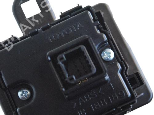 Schalter LEXUS RX (_L2_) 450h AWD (GYL25_, GYL26_, GYL25, GYL26, GYL25R, GYL26R) | BP30249934I30