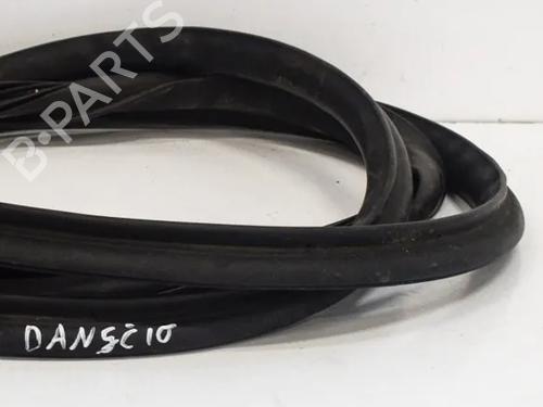 Gummiliste TESLA MODEL S (5YJS) 70D AWD | BP32756557C142  - Image 5