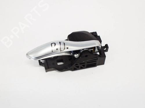 other-toyota-c-hr-_x1_-18-hybrid-zyx10_-zyx11_-69273f4010-2016-8827744 main image