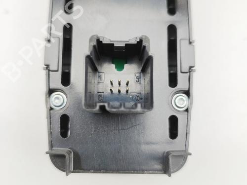 Left front window switch CHRYSLER GRAND VOYAGER V (RT) 2.8 CRD | BP30108531I27