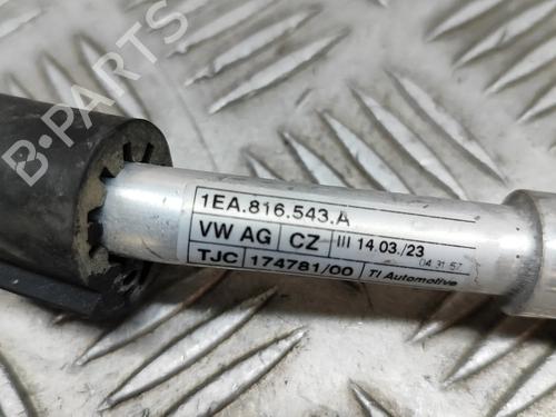 AC pipe VW ID.5 (E39) GTX | BP27789016M126