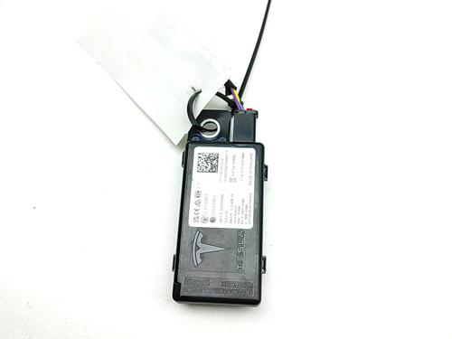 Electronic module TESLA MODEL Y (5YJY) Long Range All-wheel Drive | BP36232083M83 - Image 3