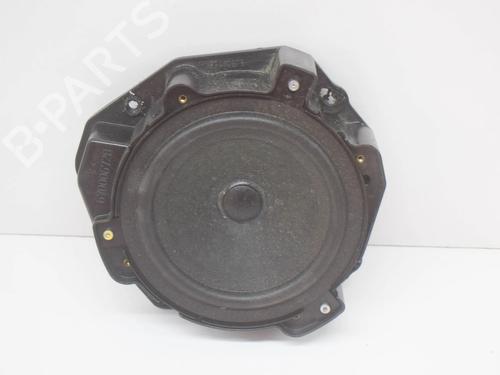 speakers-maserati-quattroporte-vi-38-gt-s-670002106-670006728-24013j0802-41021701-2012-7853950 main image