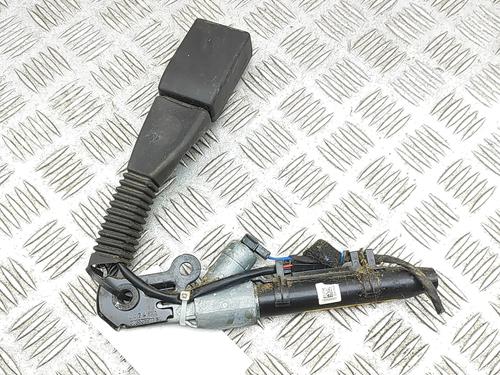 seat-buckle-bmw-x5-e70-2006-2007-2008-2009-2010-2011-2012-2013-34218353 main image