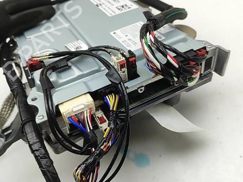 Electronic module TESLA MODEL Y (5YJY) EV Performance All-wheel Drive | BP34701519M83 - Image 6