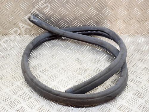 Gummiliste Gummiliste MERCEDES-BENZ SL (R230) 500 (230.475) (306 hp) 14639443 14639443