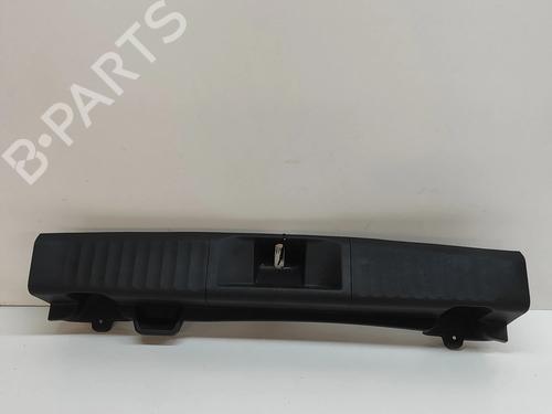 Used Tailgate trim Tailgate trim 27795837 27795837