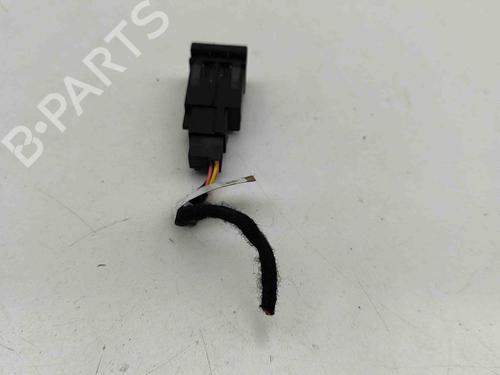 Switch IVECO DAILY VI Platform/Chassis 33S14, 35S14, 35C14, 38S14 | BP29404679I30 