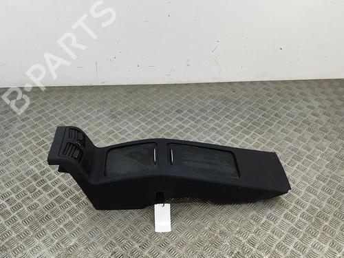 Console central MERCEDES-BENZ CLS (C218) CLS 350 CDI / d (218.323) (265 hp) 32322839