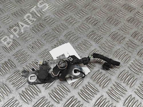 Used Hood lock CITROËN C4 III (BA_, BB_, BC_) ë-C4 (BCZKXC, BZCKSC) (136 hp) 27783090