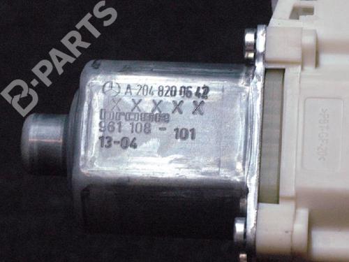 Rudehejsemotor forskærm højre MERCEDES-BENZ C-CLASS (W205) C 220 BlueTEC / d (205.002, 205.004) | BP6718424E20 
