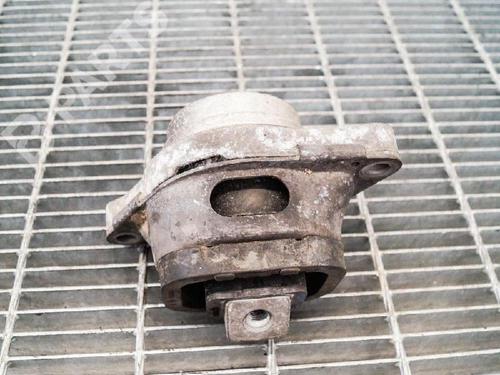 Engine mount LAND ROVER RANGE ROVER III (L322) 4.4 4x4 | BP6741544M89 
