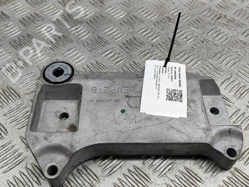 Used Support PEUGEOT 5008 III e-210 (213 hp) 27791030