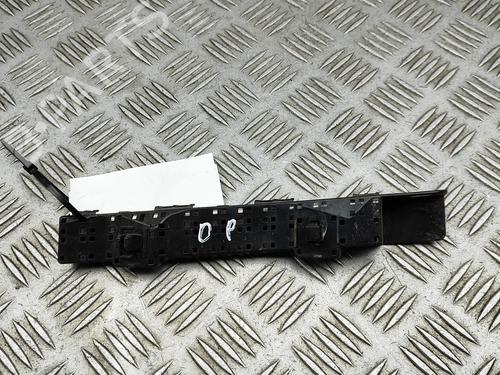 Used Front bumper bracket SUBARU FORESTER (SJ_) 2.0 D AWD (SJD) (147 hp) 31626619