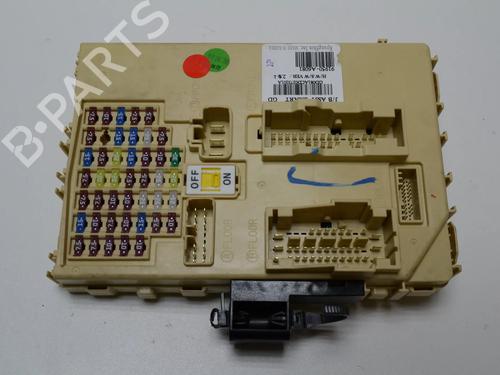 Used Fuse box HYUNDAI i30 Estate (GD) 1.6 CRDi (128 hp) 9901205