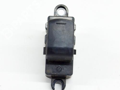Used Right rear window switch Right rear window switch NISSAN PATHFINDER III (R51) 2.5 dCi 4WD (190 hp) 8412616 8412616