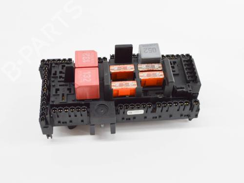 Used Fuse box MERCEDES-BENZ E-CLASS (W213) E 220 d (213.004) (163 hp) 13928224