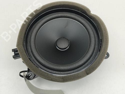 speaker-volvo-xc90-ii-256-2014-28302718 main image