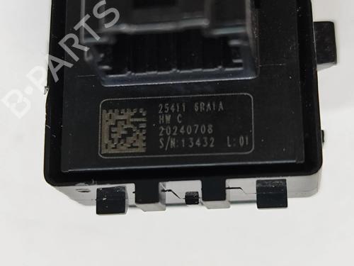 Left rear window switch NISSAN QASHQAI III (J12) 1.3 DIG-T | BP28565361I29 - Image 7