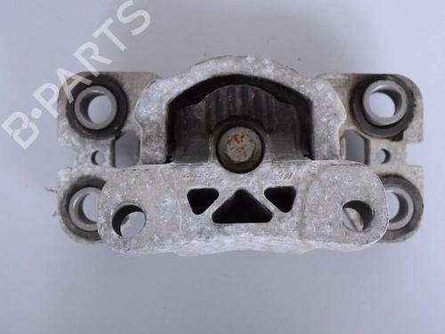 Engine mount JAGUAR E-PACE (X540) 2.0 D150 AWD | BP30575313M89