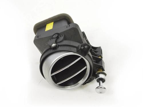 Used Air vent MERCEDES-BENZ C-CLASS (W205) AMG C 63 (205.086) (476 hp) 30212245