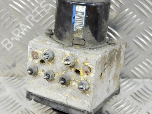 Used ABS pump ABS pump RENAULT CLIO III (BR0/1, CR0/1) 1.2 16V (BR02, BR0J, BR11, CR02, CR0J, CR11) (75 hp) 8145288 8145288