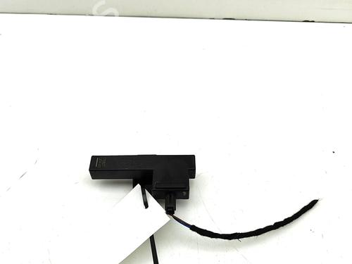 Used Electronic module Electronic module VW TOUAREG (7P5, 7P6) 3.0 V6 TDI (262 hp) 33400570 33400570