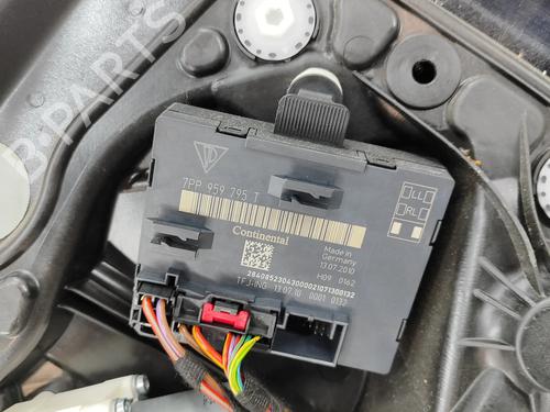 Left rear door PORSCHE CAYENNE (92A) 3.0 Diesel | BP24819940C4