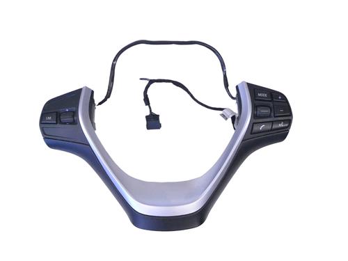 Used Steering wheel controls BMW 1 (F21) 116 i (136 hp) 30231185